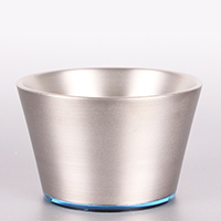 ぐいのみ 絹(きぬ)